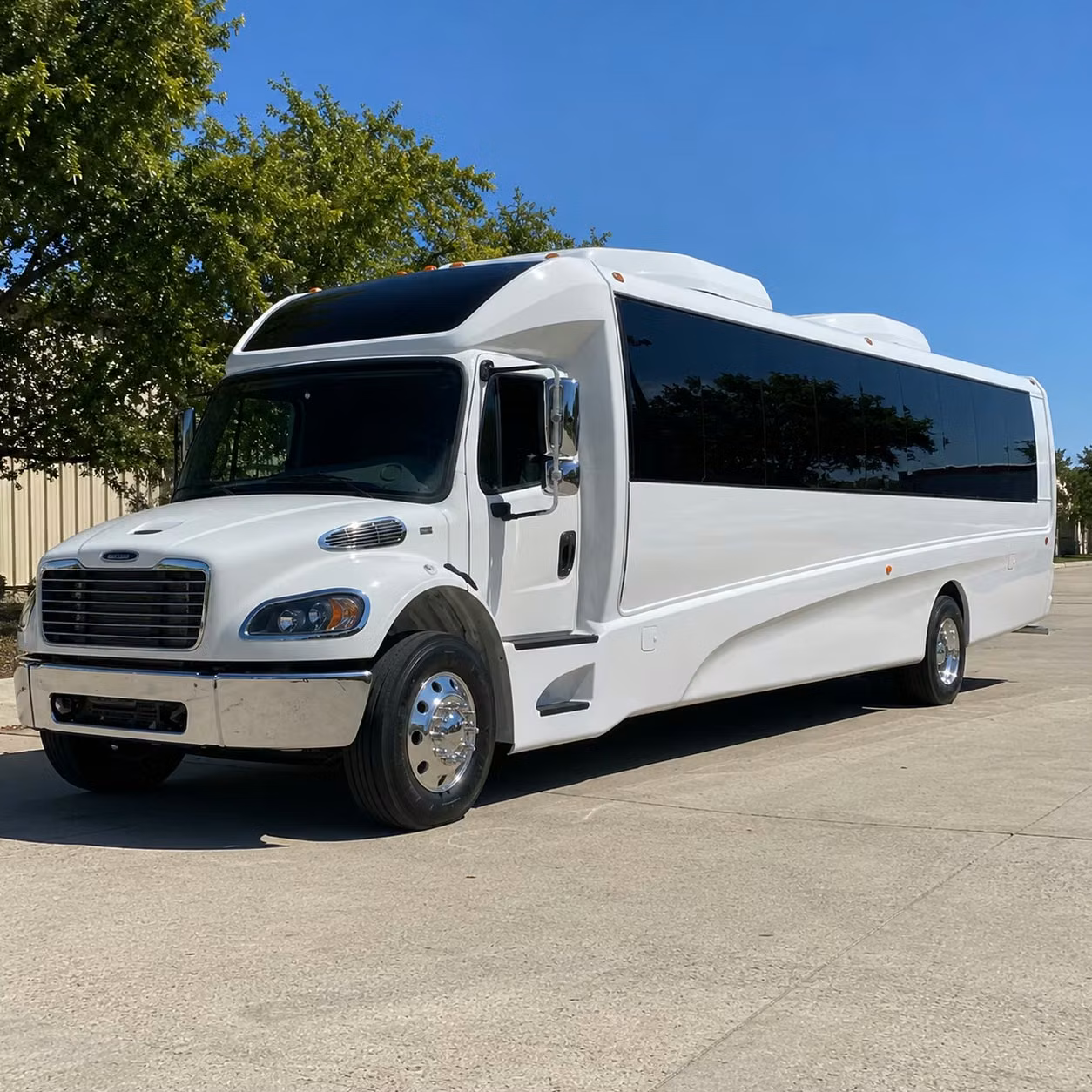 hoover 20 passenger minibus rental